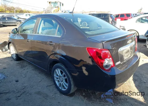 2013 Chevrolet Sonic Lt Auto z USA, uszkodzony, nr VIN 1G1JC5SH6D4196724